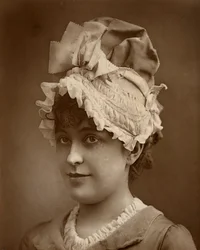Geraldine Ulmar, cantora e atriz americana, 1887