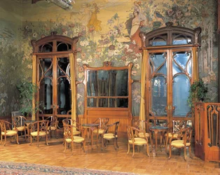 Interiores do salão de um grande hotel, Villa Igea, Palermo, Sicília, Itália