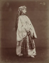 Sarah Bernhardt no Zaire por Voltaire, 1874.