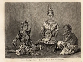 Artistas dramáticos siameses, desenhados por E.Bocour, para ilustrar a viagem de Henri Mouhot aos reinos do Sião, Camboja e Laos, de 1858 a 1861. Gravura em "Le tour du monde", editado por Edouard Charton