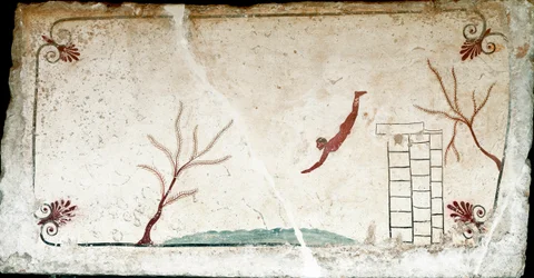 Arte etrusca: Um jovem nadador a mergulhar. Fresco do túmulo do "mergulhador". Do cemitério do sul de Paestum. 480-470 AC. Museo Archeologico Nazionale, Paestum