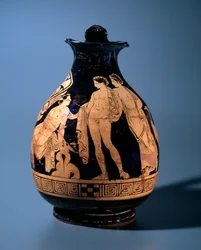Civilização etrusca: oenochoe de terracota decorado pela oficina do pintor de Alcesti representando um jovem sentado conversando com duas outras pessoas em pé, 360-340 aC de Tarquinia, Itália