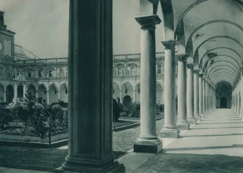 Claustros no Mosteiro de San Martino, perto de Nápoles, Itália, 1927