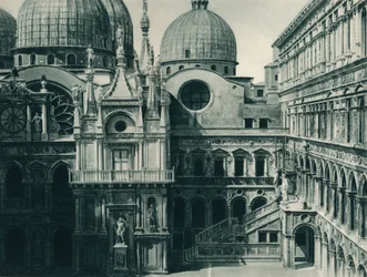 Pátio do Palácio dos Doges, Veneza, Itália, 1927