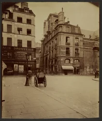 Esquina da Rue Saint-Martin com a Rue de la Verrerie