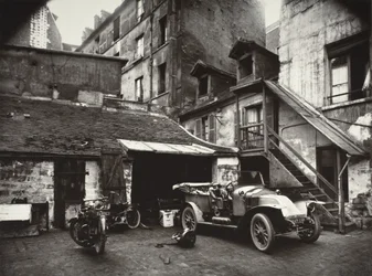 Pátio, Rue de Valence