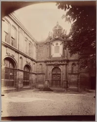 [Petit Luxembourg, porta do oratório de Maria de Médici]