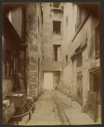 Pátio antigo, Rue Quincampoix 22 (4.º)