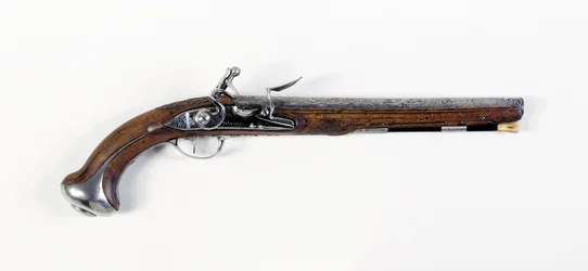 O par Lafayette-Washington de pistolas "sela" montadas em aço, c.1775-76
