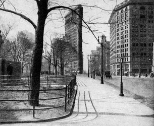 Edifício Flatiron e Madison Square, Nova York, EUA, c1930s