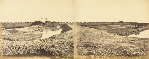 Tangkoo Fort após sua captura, mostrando a entrada francesa e inglesa, 10 de agosto de 1860