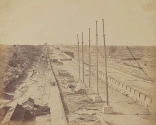 Topo da Muralha de Anting Gate, Pequim, tomada por tropas inglesas e francesas, outubro de 1860.