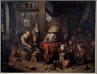 Um boticário O farmacêutico no seu laboratório ajuda os seus aprendizes e rodeia os seus instrumentos, frasco, mapa, ainda. Na parte de trás, o balcão da loja. Pintura da Escola Flamenga. Século XVI Metz, Museu de Belas Artes