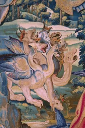 tapeçaria flamenga. Série O Apocalipse: São Miguel derrotando o dragão. Atelier Willem Dermoyen, Bruxelas. Ca 1553-1555. Detalhe.