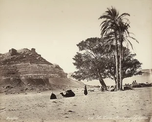 Área desértica na periferia do Cairo, Egipto