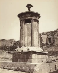 Monumento a Lisócrates, localizado na cidade de Atenas