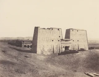 Edfu Apollonopolis Magna, Vista Geral do Templo, 1851-52, impresso em 1853-54.