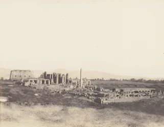 Karnak Tebas, Vista geral das ruínas tiradas do sudeste, em T, 1851-52, impressa em 1853-54.