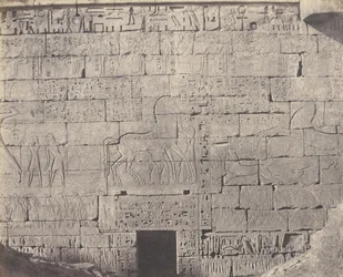 Medinet-Abou Tebas, Constructions Posteriores - Fragment de Sculpt..., 1851-52, impresso em 1853-54.
