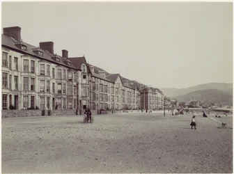Barmouth. Marine Terrace e esplanada
