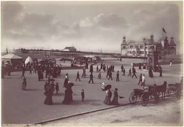 Rhyl. O pavilhão e o cais