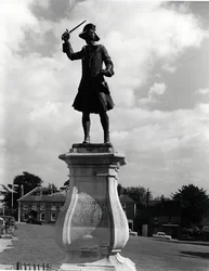 Estátua do Major General James Wolfe (1727-59) (bronze) (foto a p/b)