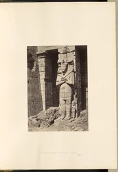 Pilares de Osiride em Medinet Habou, Tebas