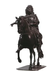 Retrato equestre do rei da França Luís XIV (escultura de bronze