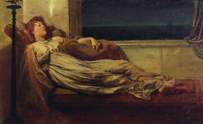 Dama clássica reclinada numa chaise longue