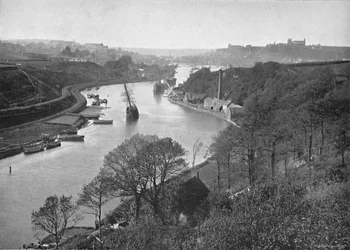 Whitby, de Larpool, c1896
