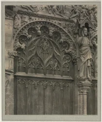 Catedral de Bourges: Cripta sob a nave