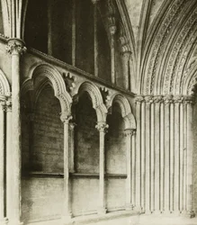 Catedral de Ely: Pórtico da Galileia, pormenores
