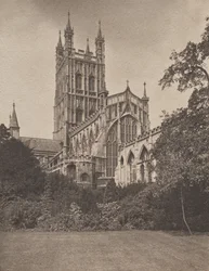 Catedral de Gloucester, do Sudeste
