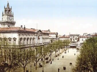 Câmara Municipal de Avignon e Praça do Relógio, pub. 1900