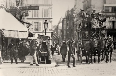 Place de Clichy, Paris (foto a p/b)