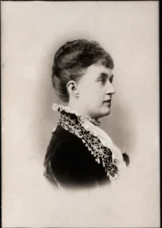 Retrato da princesa Adelheid Marie de Anhalt Dessau (1833-1916), grã-duquesa de Luxemburgo.