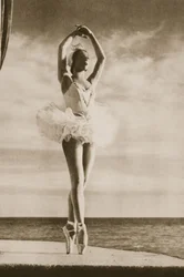 Rosella Hightower no Lago dos Cisnes, do Grand Ballet de Monte-Carlo, 1949 (fotogravura)