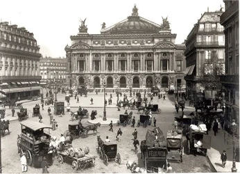 Vista da Ópera de Paris, 1890-99