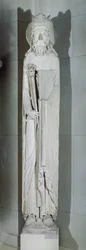 Um rei, possivelmente Salomão, da fachada oeste de Notre-Dame de Corbeil, Essonne
