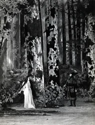 Ato I, Cena 1 de Pelleas et Melisande de Debussy, de uma fotografia da primeira produção em abril de 1902 da ópera na Ópera-Comique em Paris, ilustração na revista Theater, junho de 1902 (li