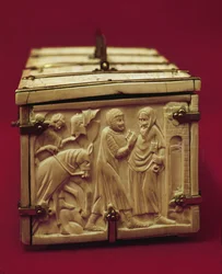 Caixão com cenas de literatura romântica, 1330s