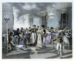 Durante a celebração do casamento de Napoleão I com Marie Louise na Embaixada da Áustria em Paris, em 01/07/1810, um incêndio deflagrou. Houve várias mortes. Napoleão I mais tarde criou os Bombeiros.