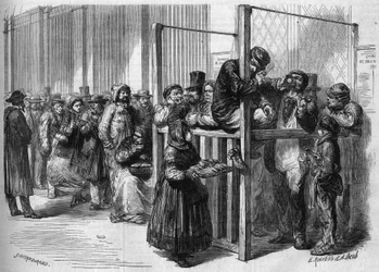 Fila junto de um guiché na Rue du Mont-Thabor, em Paris, para subscrever o empréstimo nacional de trezentos e quinze milhões lançado pelo Governo francês em 1864. Gravura em «Le Monde illustré», n.º 355 de 30 de janeiro de 1864.