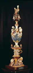 Finial, feito em Manerbe perto de Lisieux (faiança)