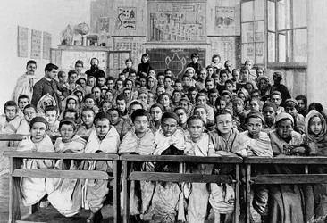 Escola de francês em Kabylie, 1891