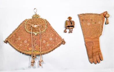 Hawking conjunto de bolsa, luva e capuz, francês, 1600-25