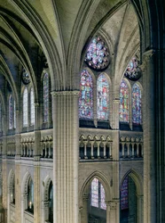 Interior do transepto, consagrado 1216