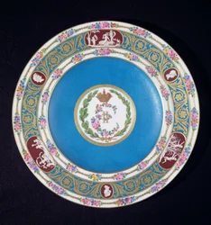 Prato do serviço da Imperatriz Catherina II (1729-96) da Rússia, Sevres, c.1779 (porcelana)