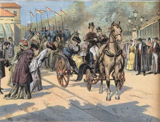 A Rainha Marie Christine de Teschen (1858-1929) saúda as rainhas das Marchas de Paris, do jornal "Le Petit Parisien".
