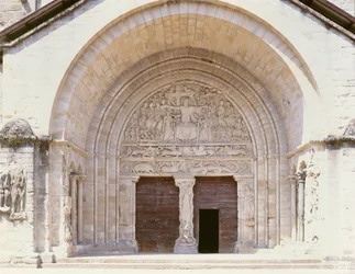 Portal Sul, do século XII ao XIII